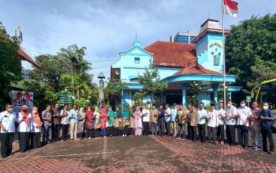 Welcome Ceremony Studi Wisata, Diskusi, dan Penyamaan Persepsi Kurikulum Merdeka Pengurus MKKS SMA Wilayah Maluku Utara di SMAN 2 Malang