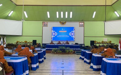 Workshop Peningkatan Kompetensi Pendidik dan Tenaga Kependidikan Berlangsung di Malang