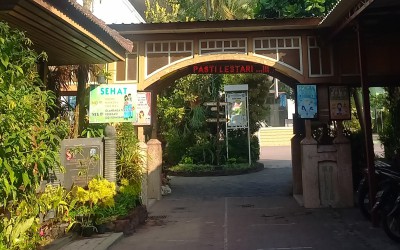 SMAN 2 Malang Gelar Kegiatan Jumat Bersih