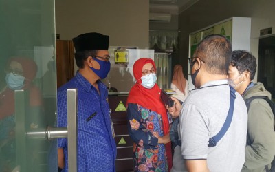Kunjungan dari Kepala Cabang Dinas Pendidikan untuk Memantau Kesiapan Pembelajaran Luring